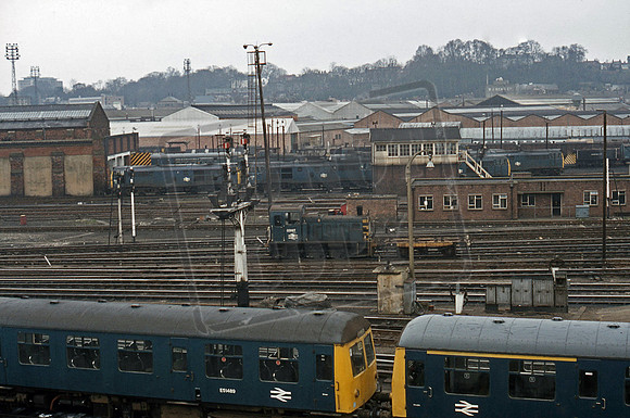 03197 1976 Norwich