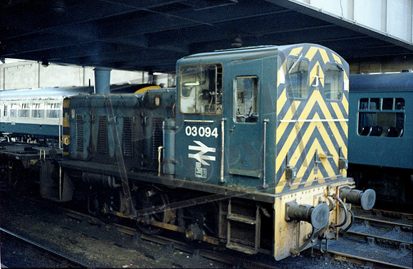 03094 1978c Newcastle Station