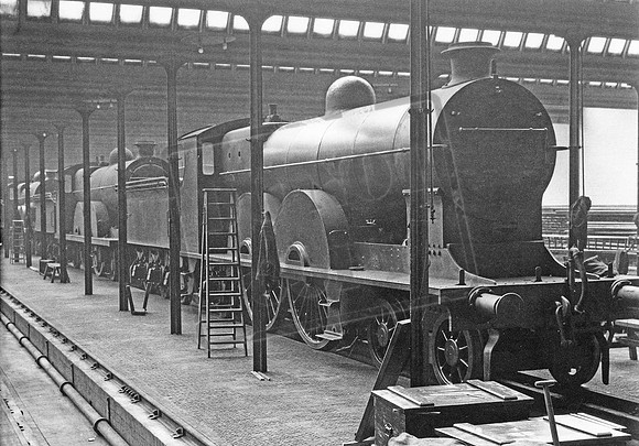 10339 1930s Horwich Works paint shop