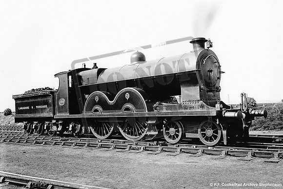 LYR 700 1920s where