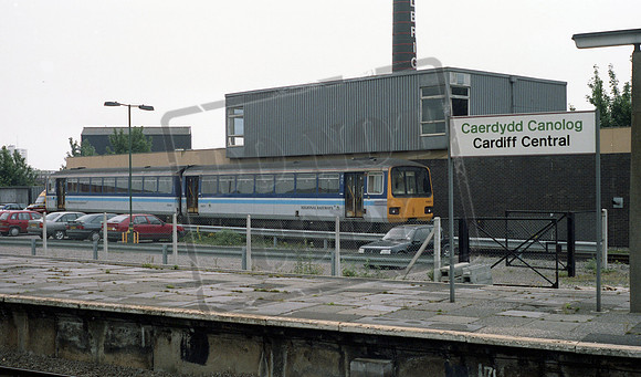 143615 1998-05-22 Cardiff Central