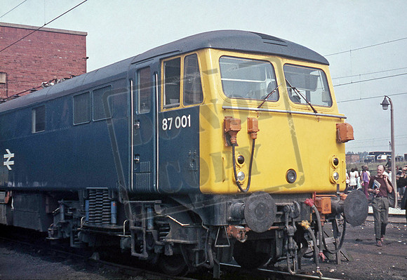87001 1973-09-09 Reddish