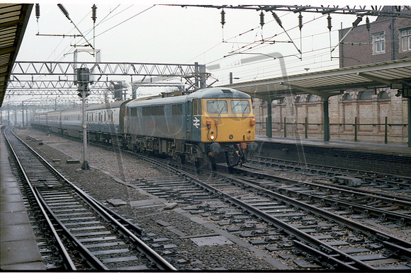 87016 1979-12 Crewe