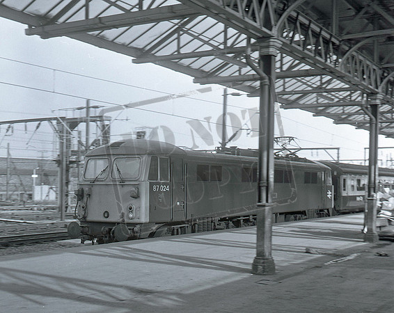87024 1979-04-28 Crewe