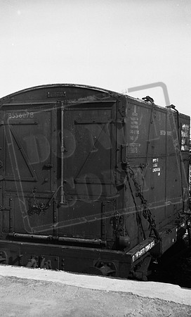 Wagon 1960s-ROneg-1706-382