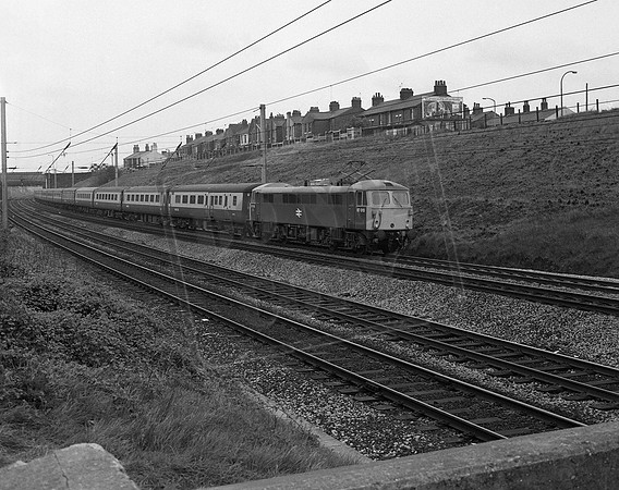87013 1974-05-04 Farington Curve Junction