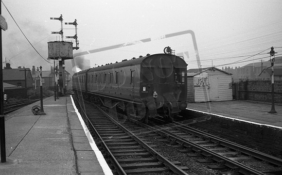 84025 1965 Chorley-ROneg-1612-480-110