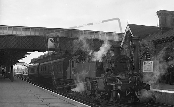 84006 1961 Bedford-ROneg-086