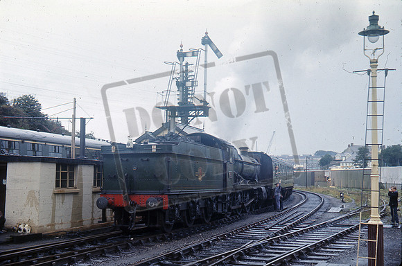 6859 1965-09-26 Milford Haven -ROS-1368-009c