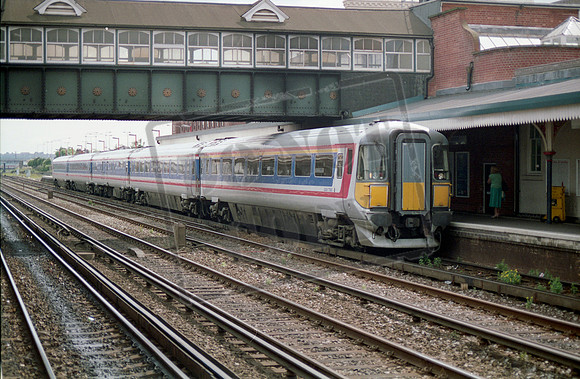 EMU 2409 77390  1992-07-14  Eastleigh