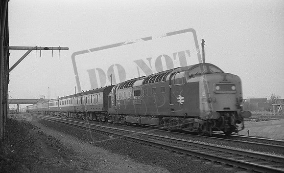 55002 1976-03-04 Newark-ROneg-271