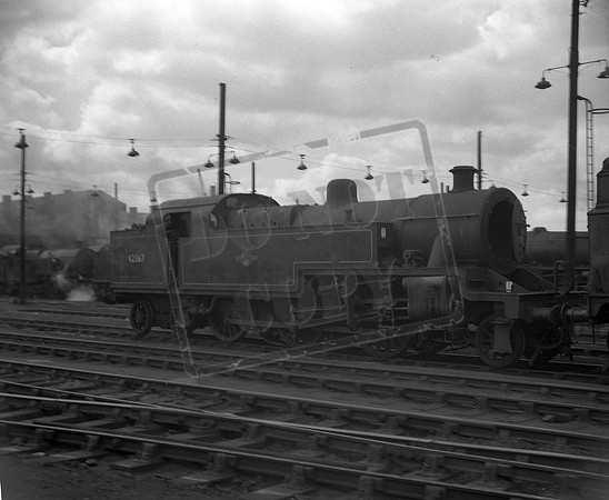 42367 1960s Willesden-ROneg-183