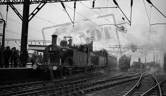 47202 47383 1966-11-26 Stockport Three Counties Railtour-ROneg-1612-488-297