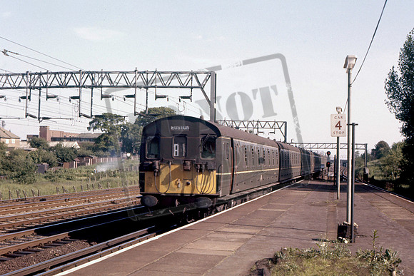 EMU Watford Unit 1966-05-30 South Kenton