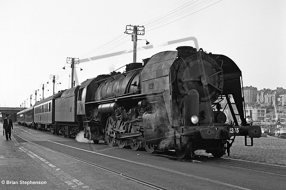141R1285 1964-07-30 Boulogne