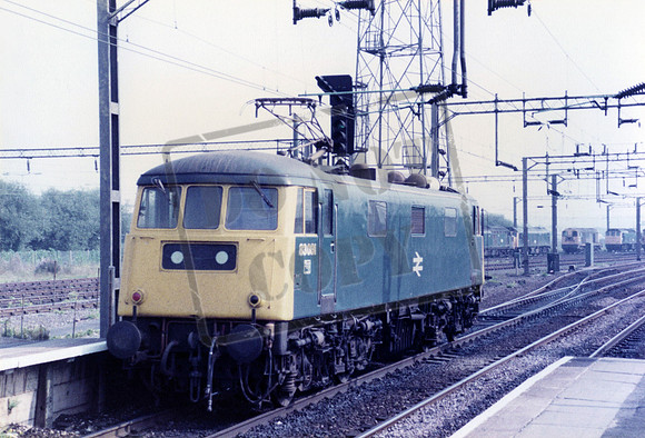 83001 1982-09-15 Bescot
