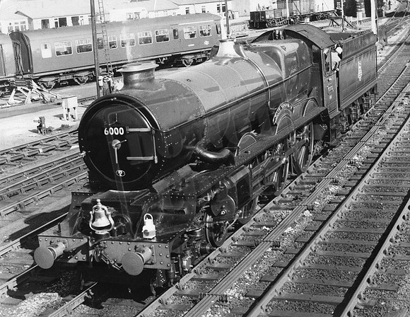 6000 1975-04-26 Chester-RObwL-1709-342