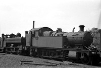 4402 1950-06-11 Swindon Works dump-ROneg-1902-BWB-127