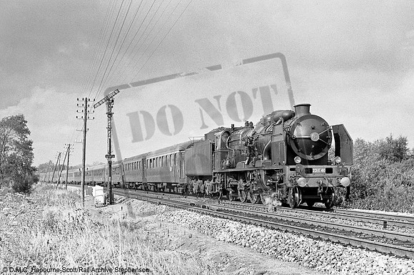 231E40 1963-08-31 near St.Josse