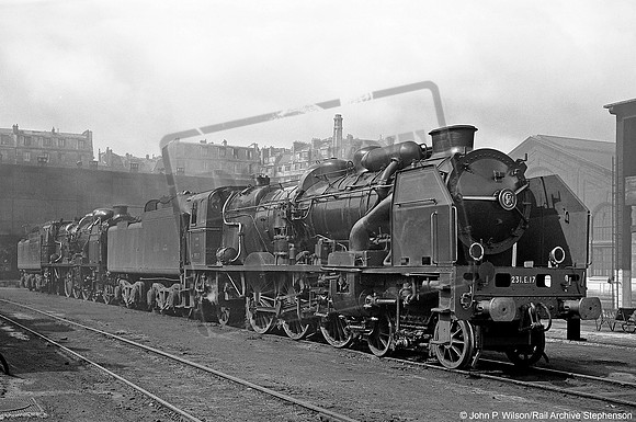 231E17 1953-06 Paris La Chapelle