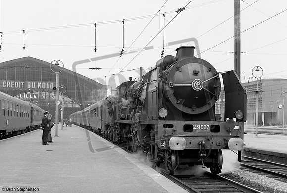 231E27 1965-06-14 Lille