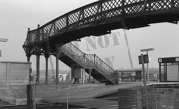 Station 1976-03-04 Newark Northgate-ROneg-273