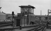Signalbox 1976-04-22 Doncaster-ROneg-305