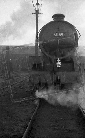 61159 1950s Immingham ready to work early KX train-ROneg-2002-JM-032a
