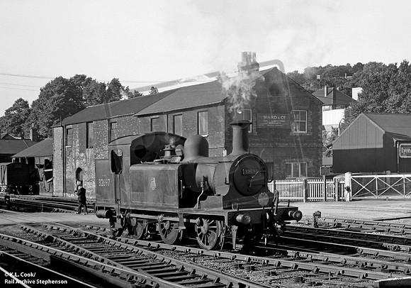 32697 1959-06-18 Exeter St Davids