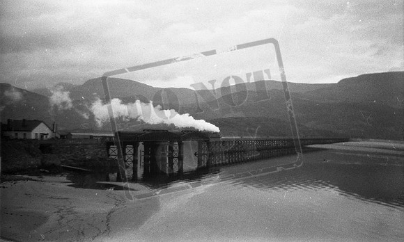 2251 1960c Barmouth viaduct-ROneg-1304-115