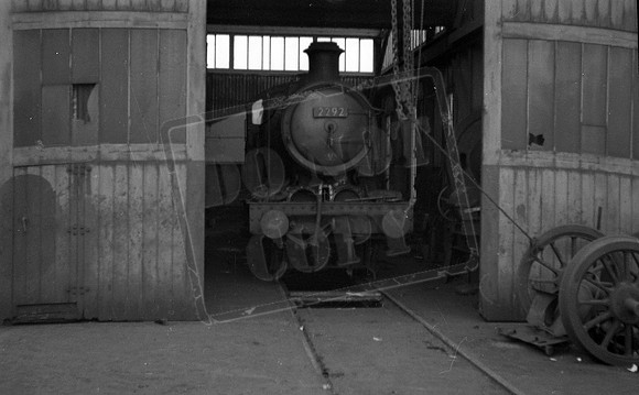 2292 1953-02-22 Oxford shed-ROneg-1902-BWB-263