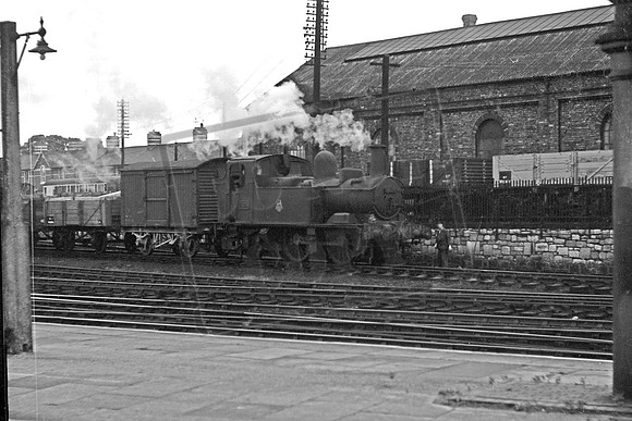 1470 1950s Newton Abbot-ROneg-1506-140