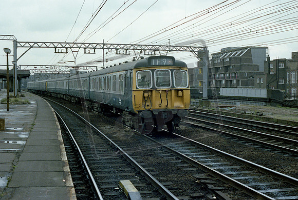 EMU 312785 1970s Bethnal Green