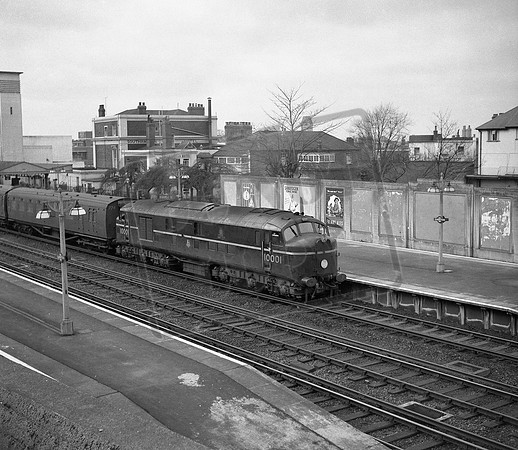10001 1954-03-21 Surbiton-RONeg5278