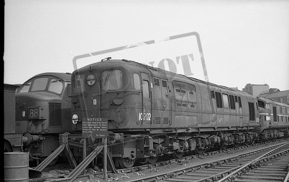 10202 1964-05-24 Derby-ROneg-1612-472-297