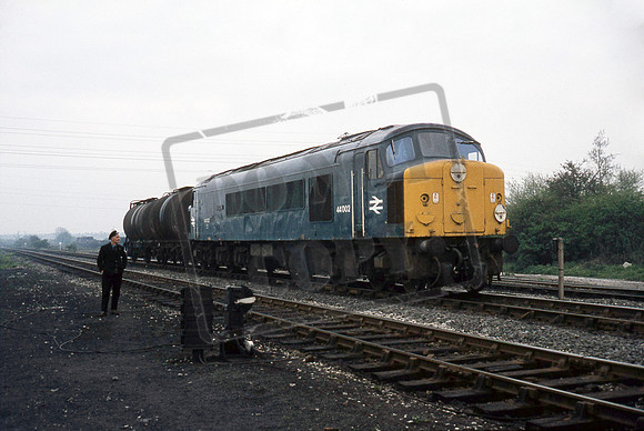 44002 1976-04-30 Toton