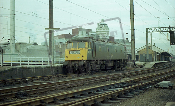 84008 1977-11-20 Warrington Bank Quay