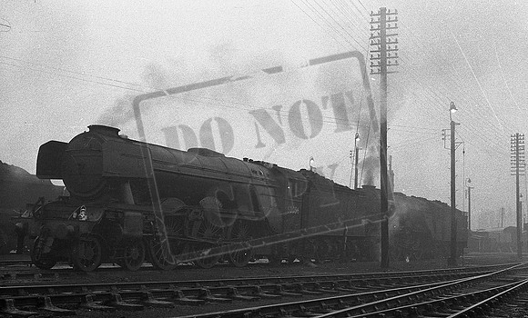 60056 1961-12-03 Grantham-ROneg215-3