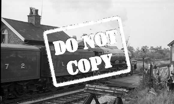 4472 1966-10-08 Bamber Bridge-ROneg-1612-488-253