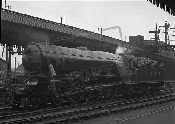 Newton Rings LNER 2581 York-ROneg-207