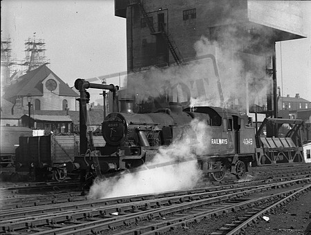 40149 1950-04-30 Kentish Town-ROneg-022