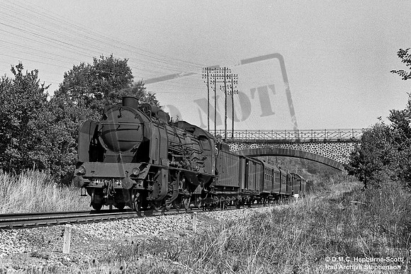 141F289 1964-08-25 near St Georges d'Aurac