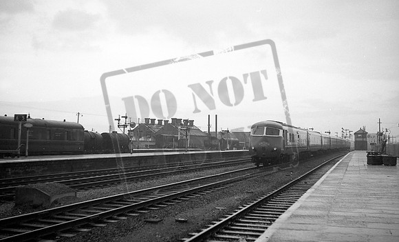 DMU Blue Pullman  1963-11-04 Swindon-ROneg-1803-448