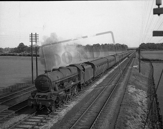 6138 1945-05-08 Cathiron near Rugby-ROneg-2005-058