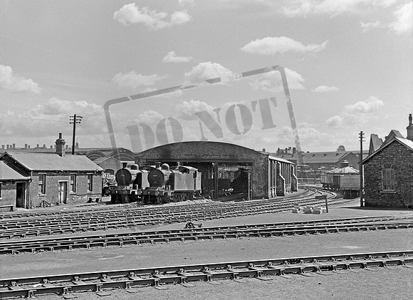 69910 1957-06 York South