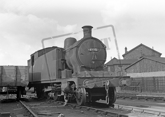 69915 1959-03-13 Darlington