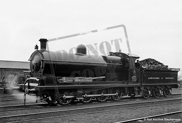 LYR 717 1900s where