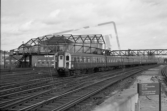 EMU 7723 1970s Clapham Junction-ROneg-1704-060