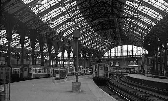 EMU 7803 1970s Brighton-ROneg-1704-116