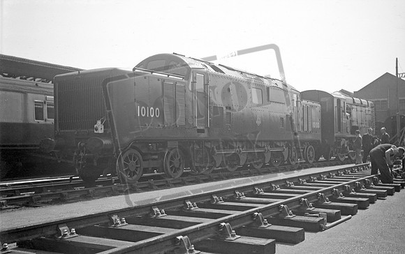 10100 1951-06-01 Eastbourne